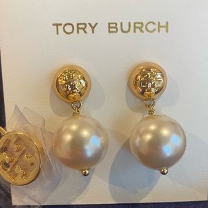 Tory Burch Pearl Drop Earring